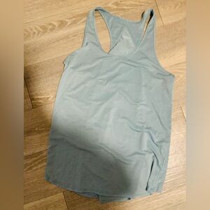 Workout tank